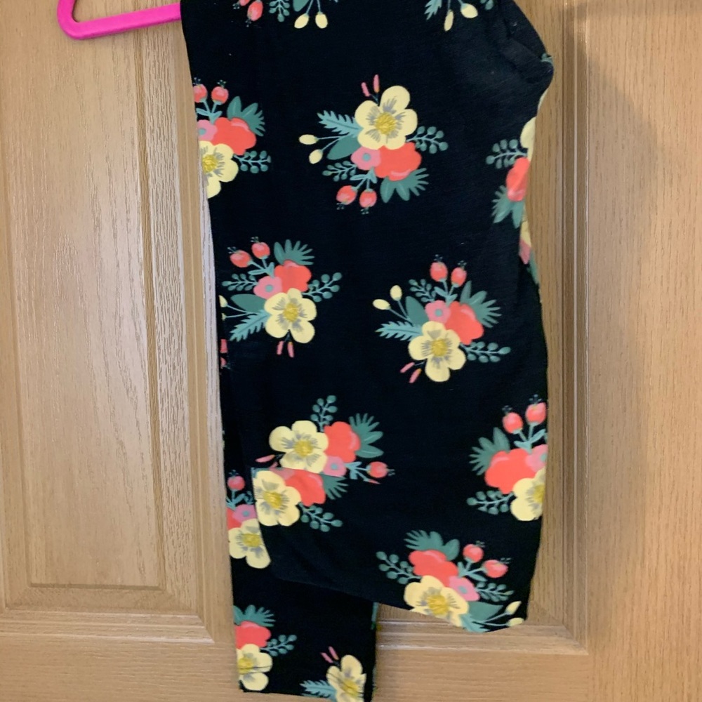 LuLaRoe leggings